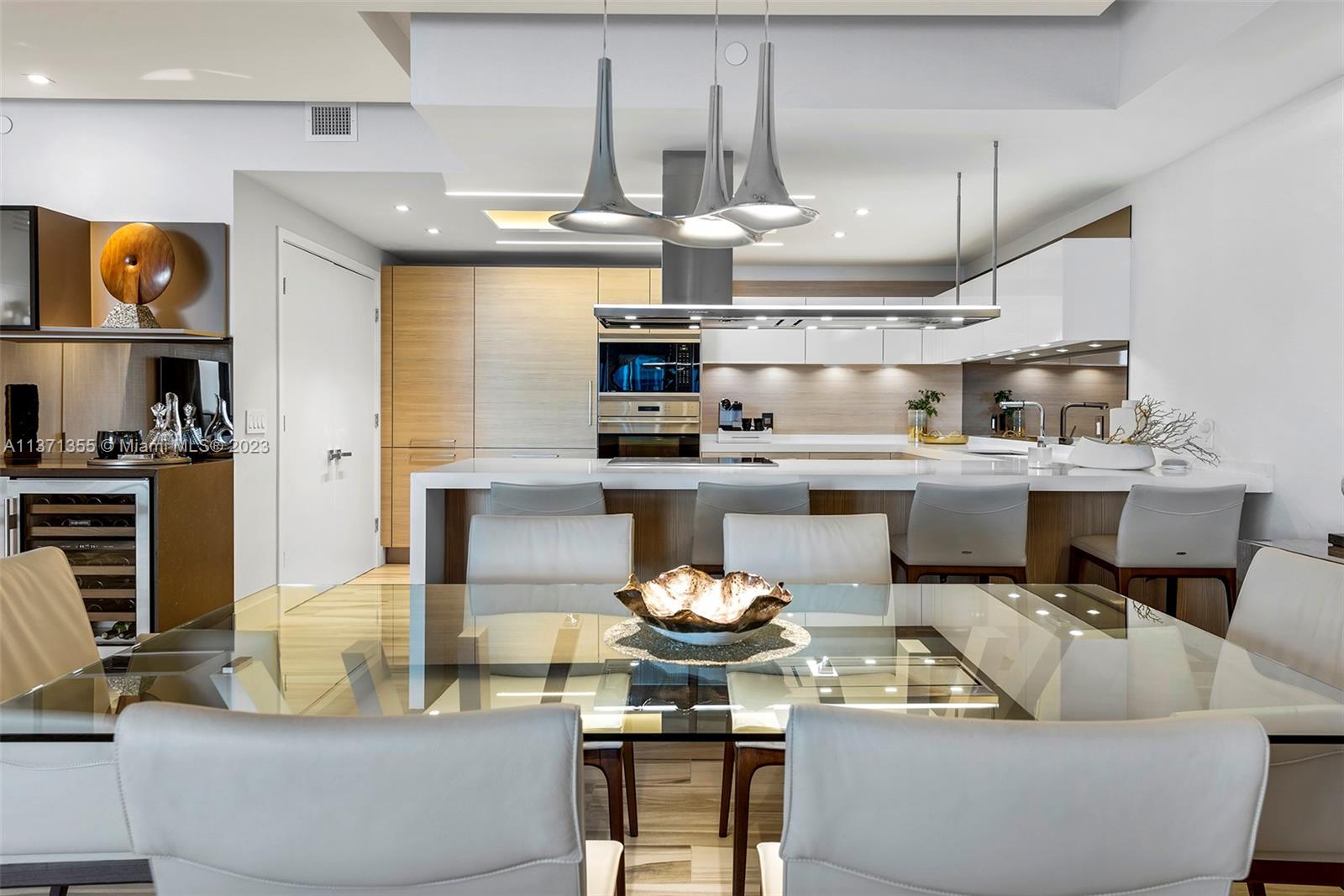 Photo 21 of 59 of 17111 Biscayne Blvd 2107 condo
