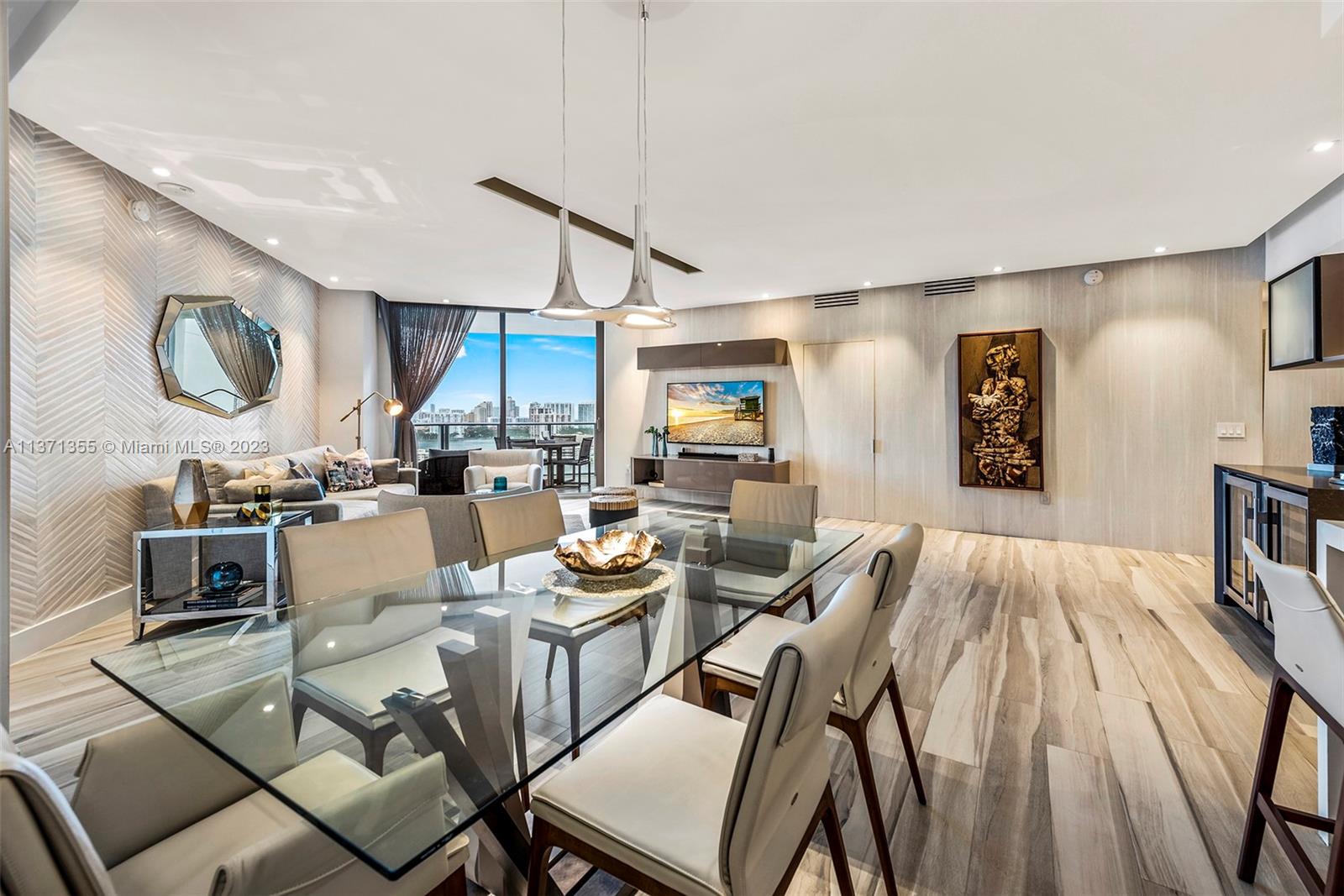 Photo 23 of 59 of 17111 Biscayne Blvd 2107 condo