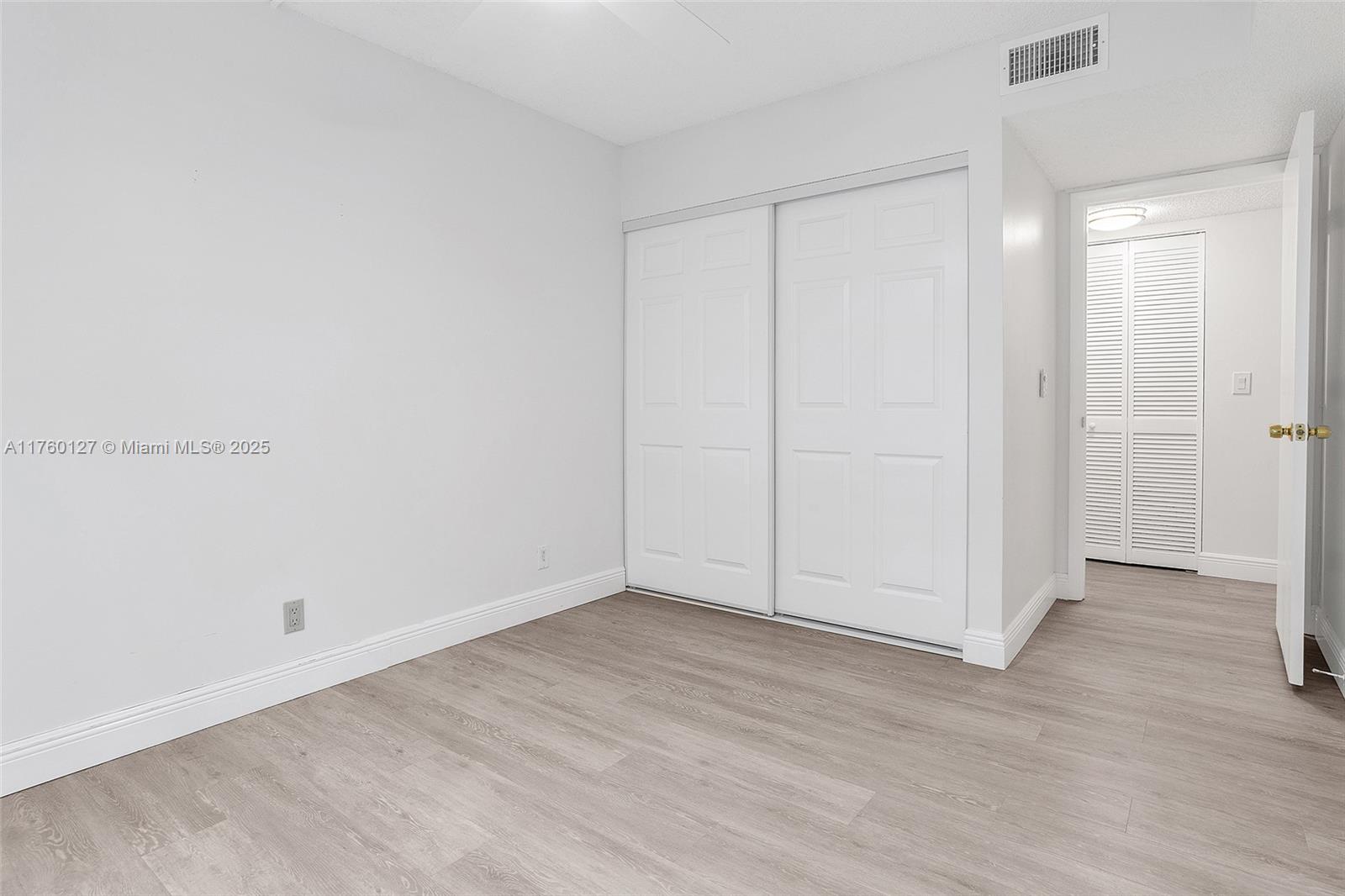 PINE RIDGE AT DELRAY BEAC - Residential Lease