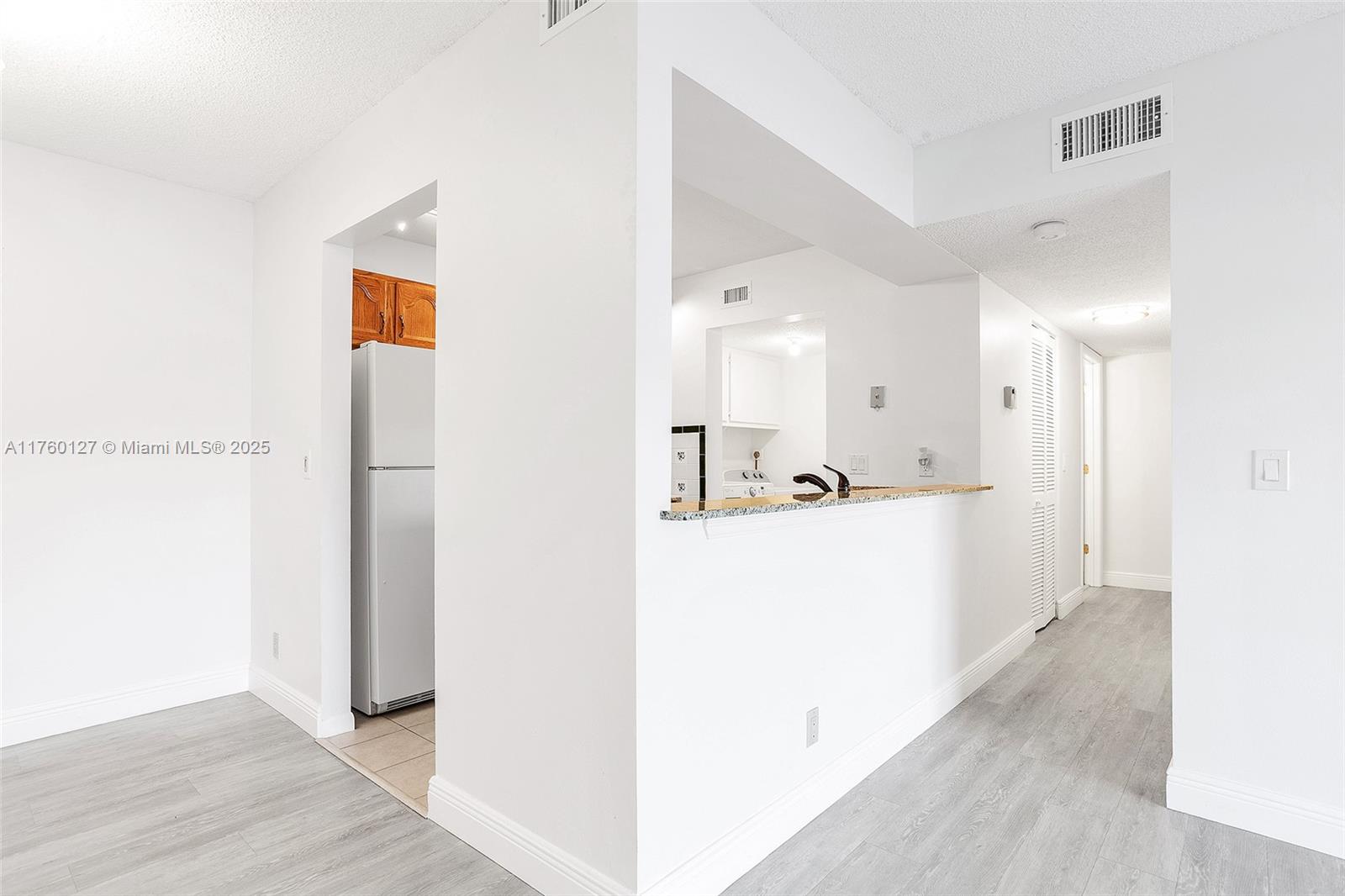 PINE RIDGE AT DELRAY BEAC - Residential Lease