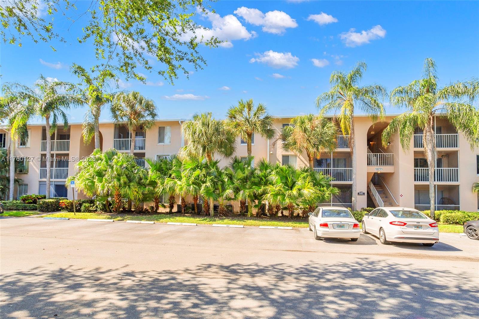 PINE RIDGE AT DELRAY BEAC - Residential Lease