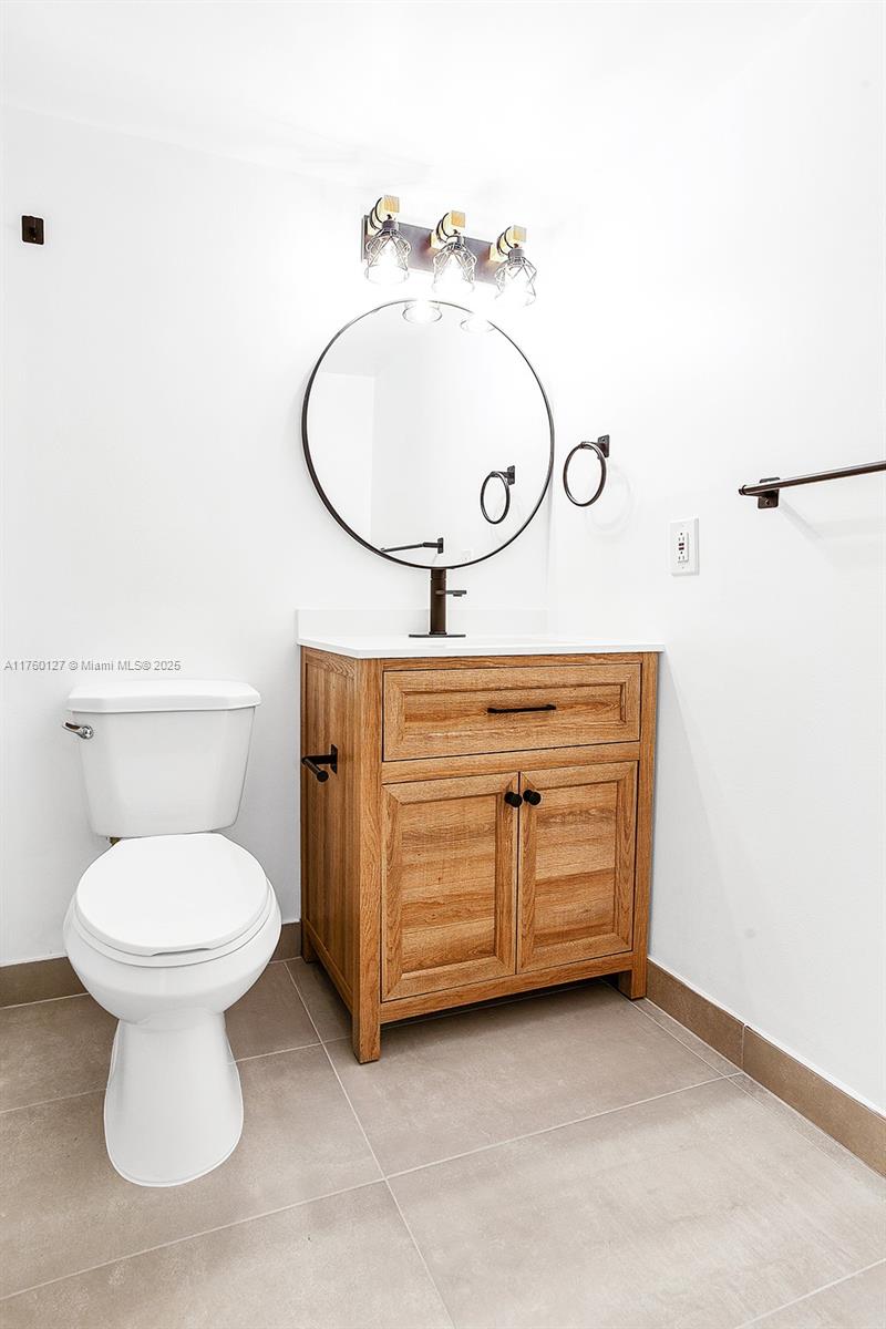 PINE RIDGE AT DELRAY BEAC - Residential Lease