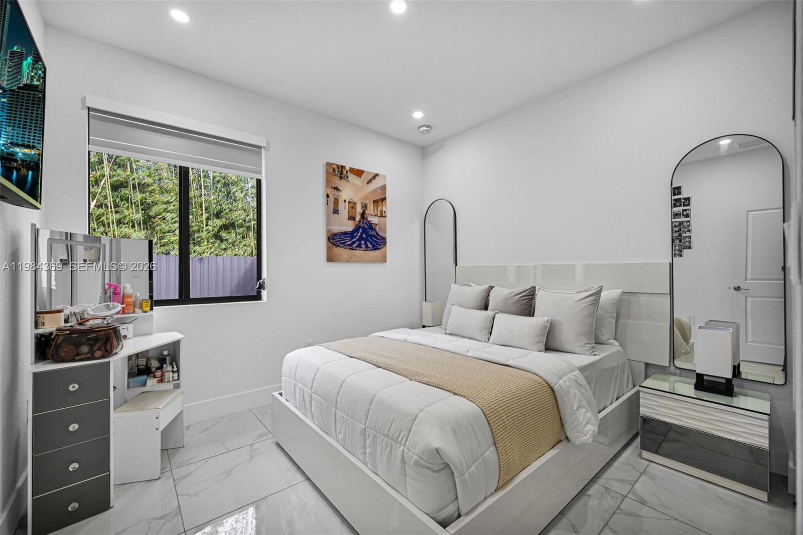 SOUTHERN COVE - Residential