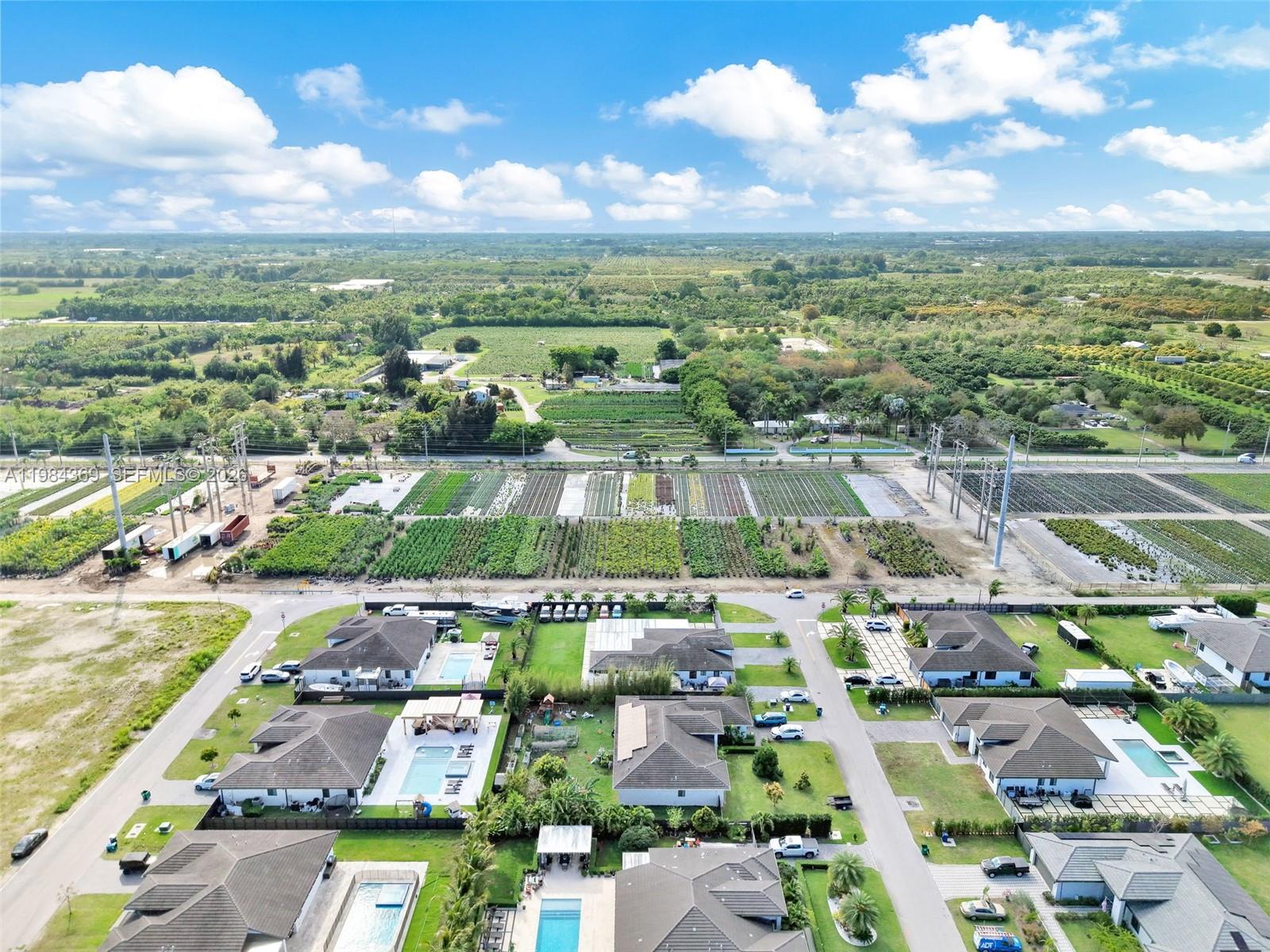 SOUTHERN COVE - Residential