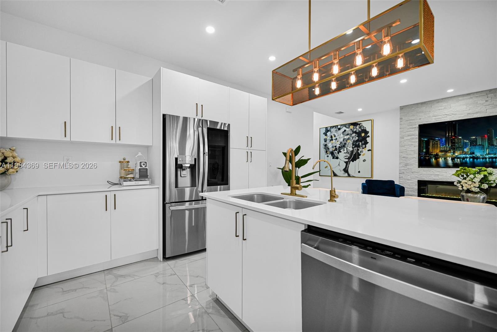 SOUTHERN COVE - Residential