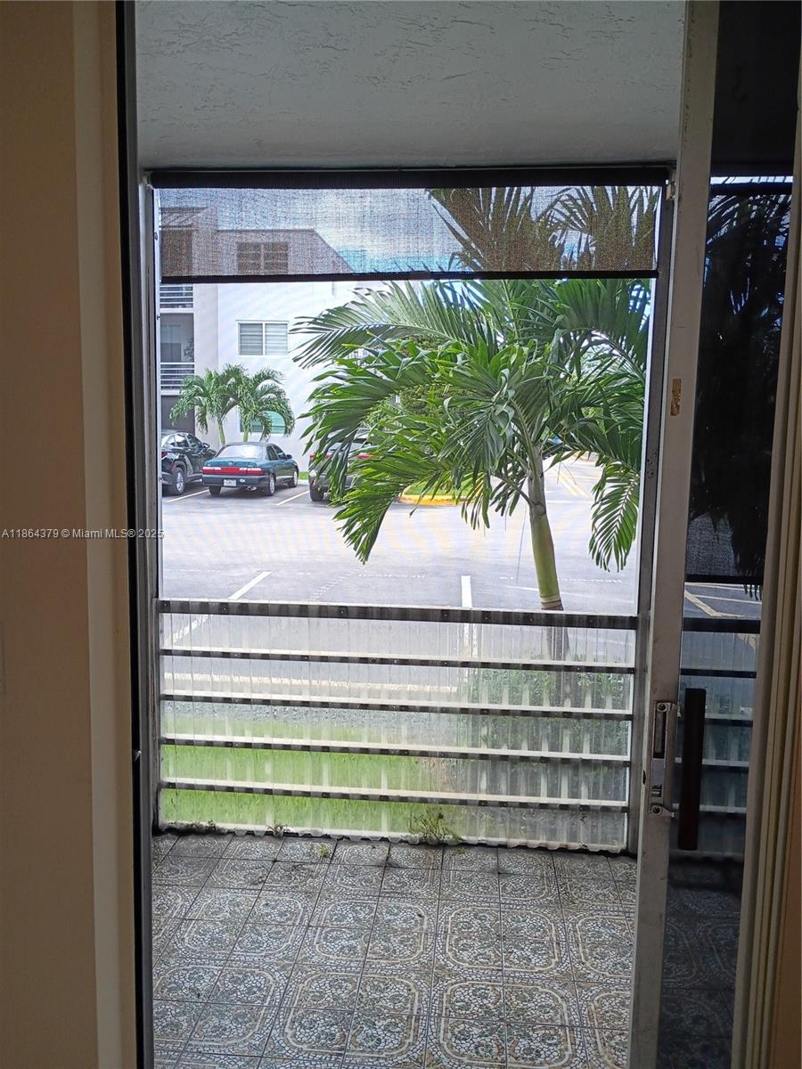 EL CONQUISTADOR SOUTH CON - Residential