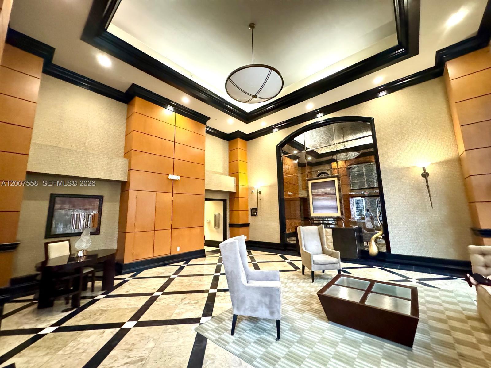 ALAQUA CONDO - Residential