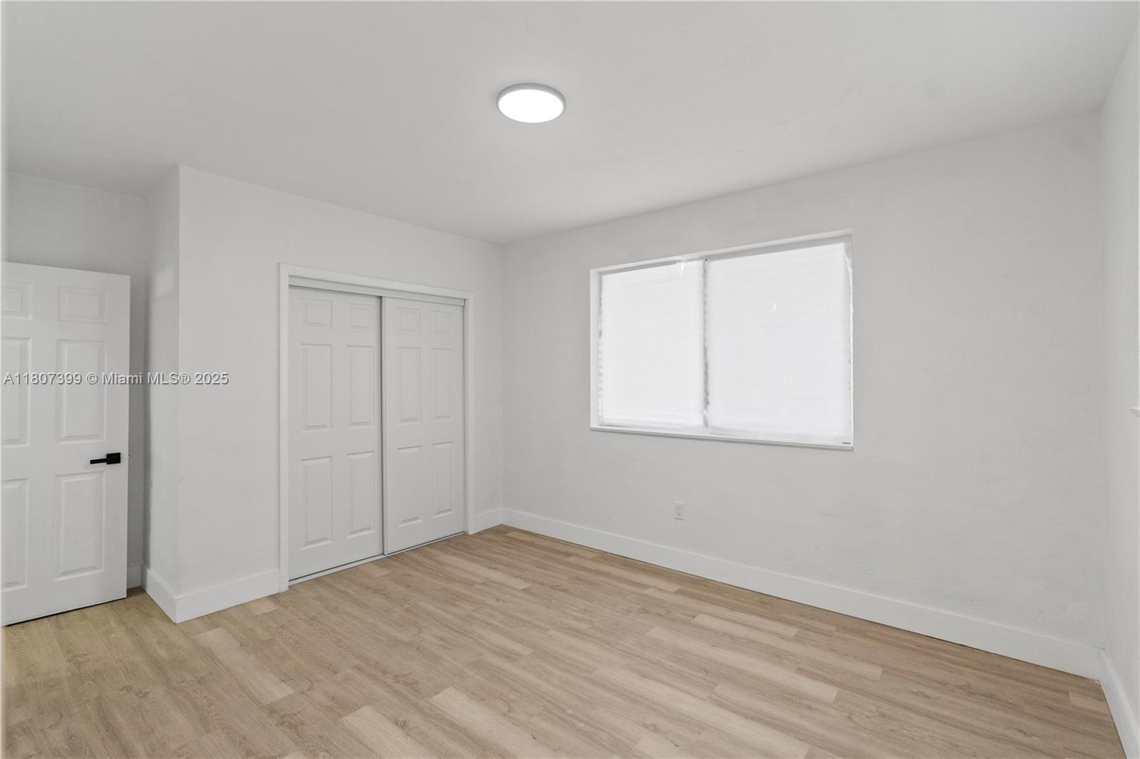 PARA VILLA HEIGHTS - Residential