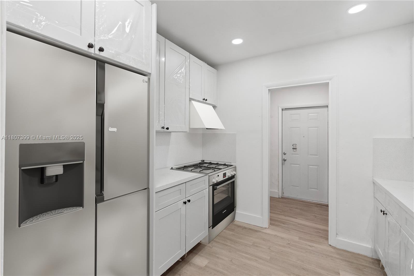 PARA VILLA HEIGHTS - Residential