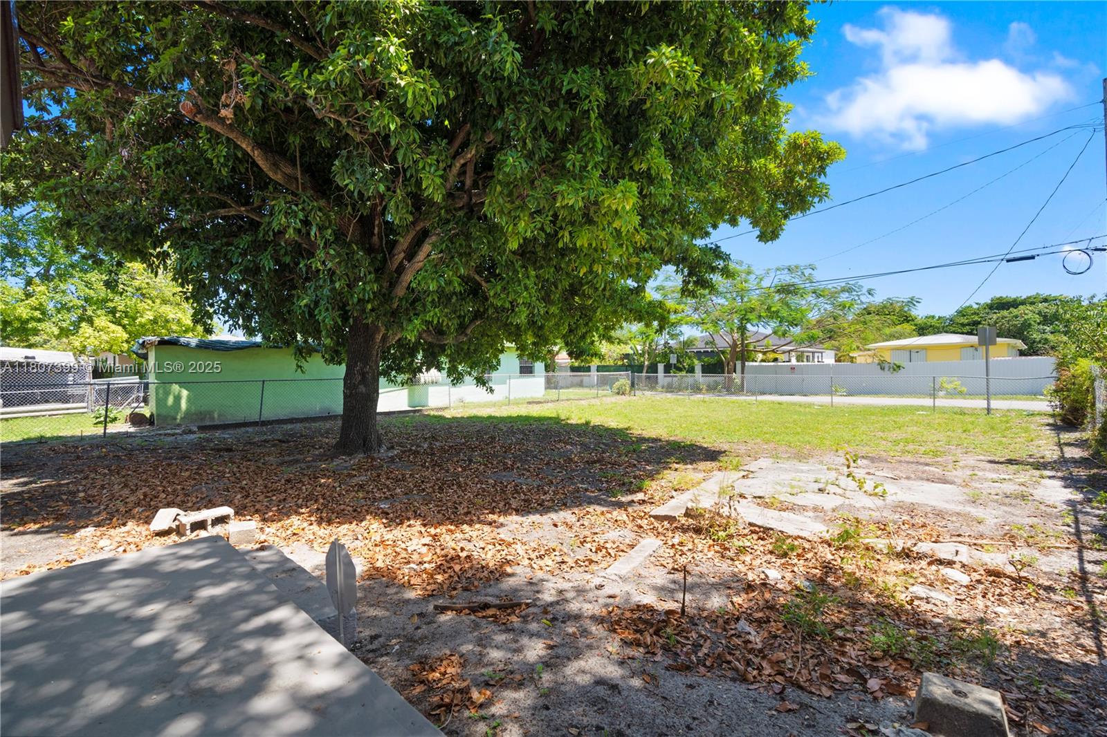 2034 NW 69th Ter