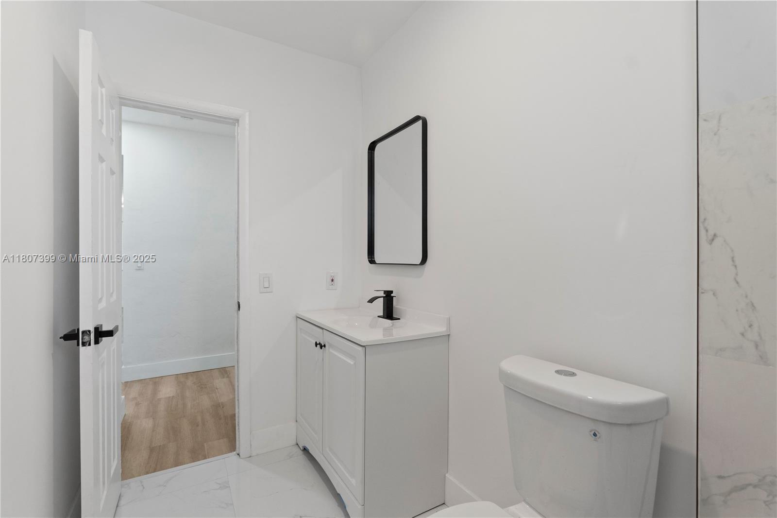 PARA VILLA HEIGHTS - Residential