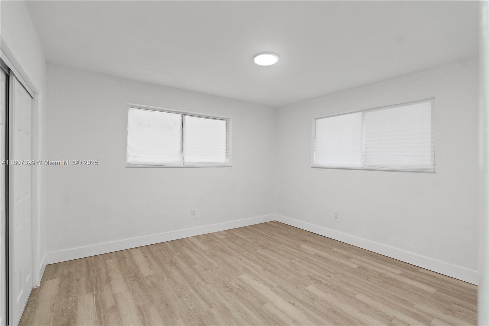PARA VILLA HEIGHTS - Residential