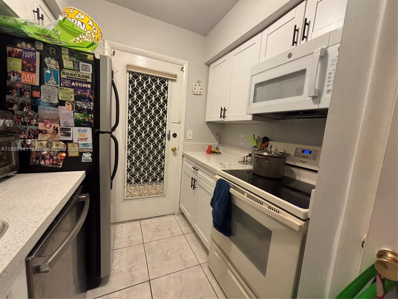 TOWN & COUNTRY APTS CONDO - Residential