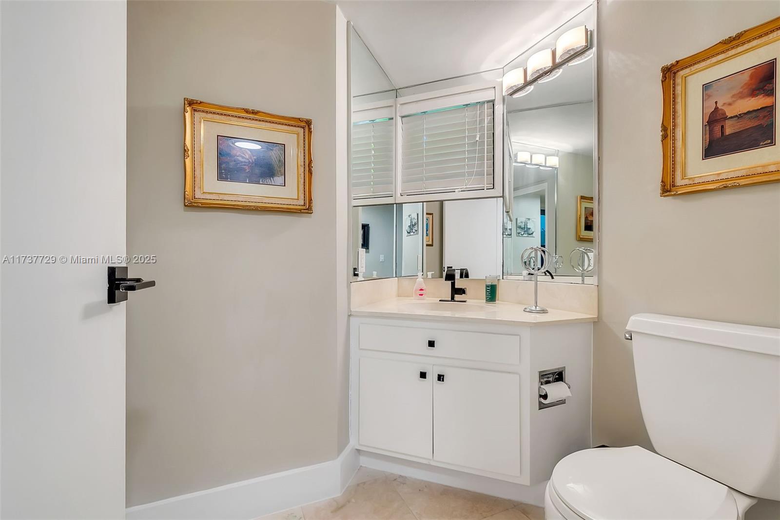 FOUR WAY LODGE ESTS 2ND A - Residential Lease