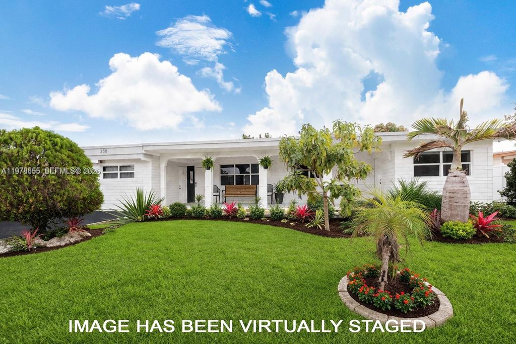 Photo of 350 SW 30th Ter, Fort Lauderdale, FL 33312 (MLS # A11978655)