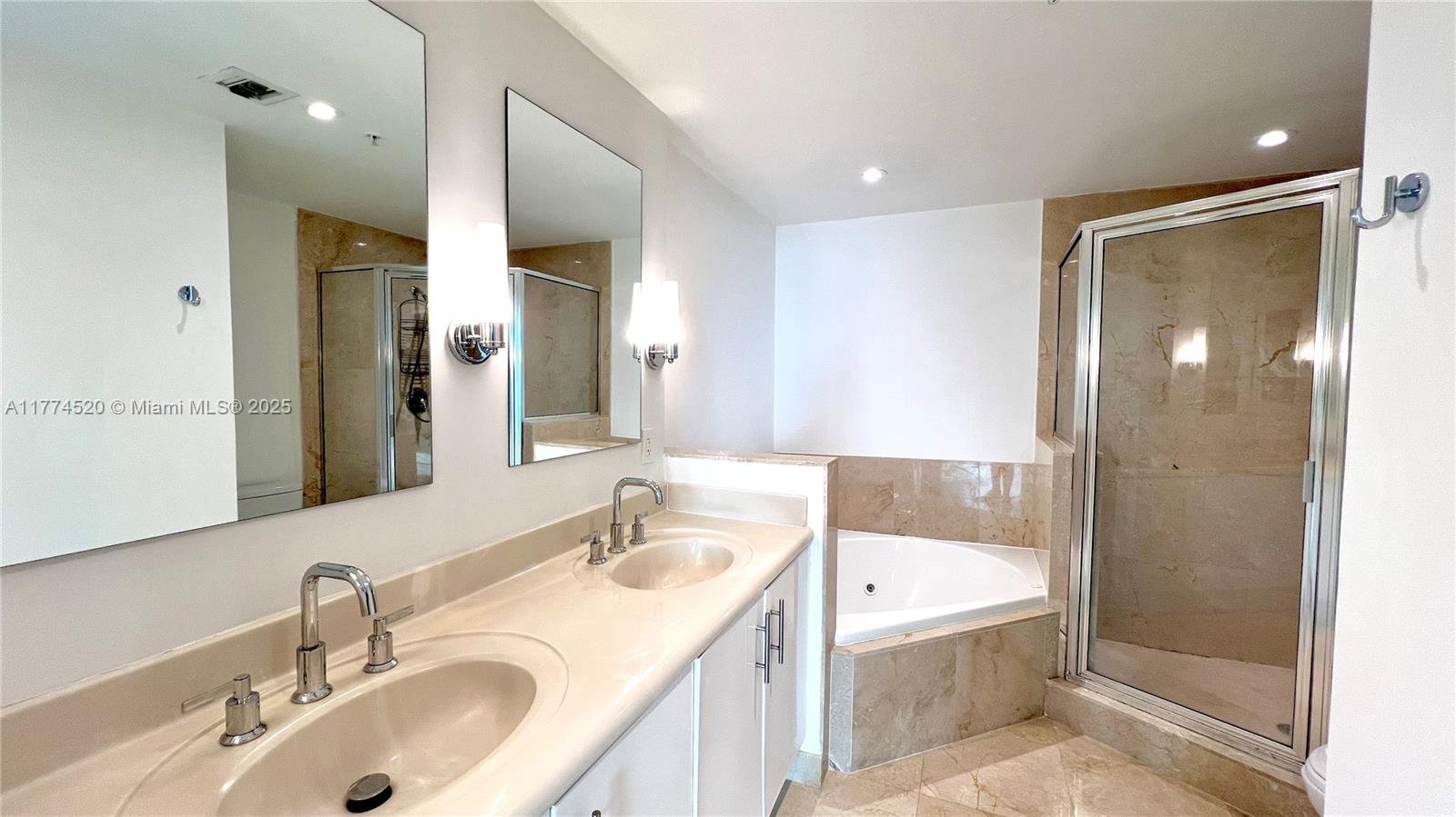 360 CONDO A - Residential