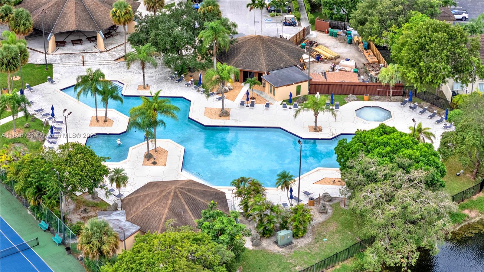 SNAPPER VILLAGE CONDO PHA - Residential