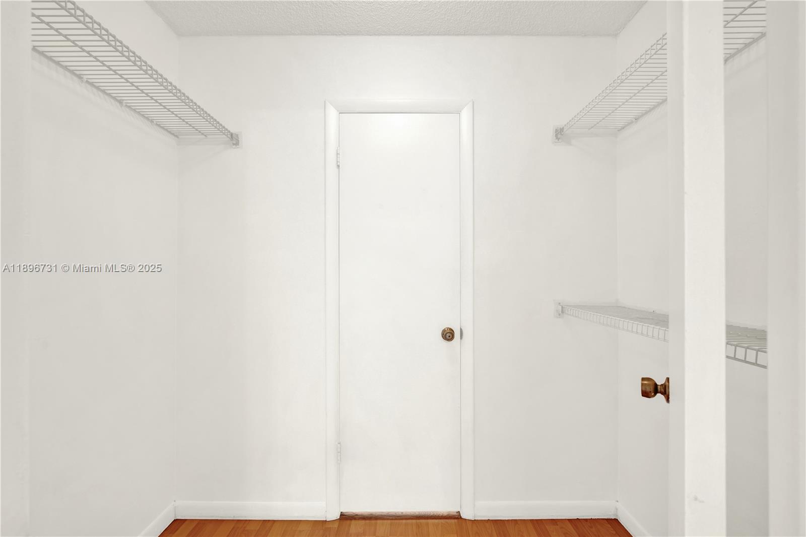 SNAPPER VILLAGE CONDO PHA - Residential