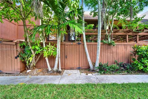 6415 SW 116th Pl Miami FL 33173