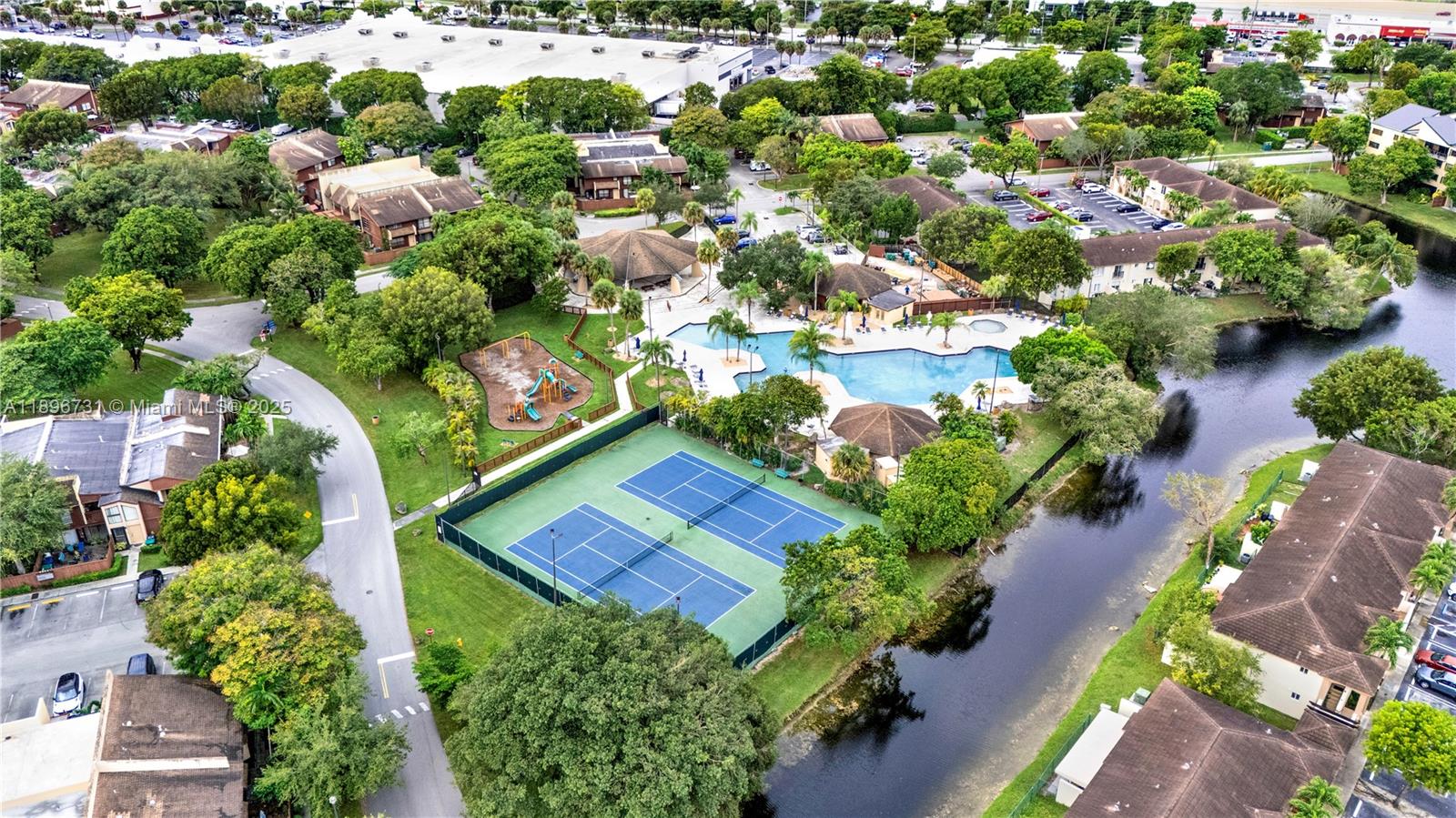 SNAPPER VILLAGE CONDO PHA - Residential