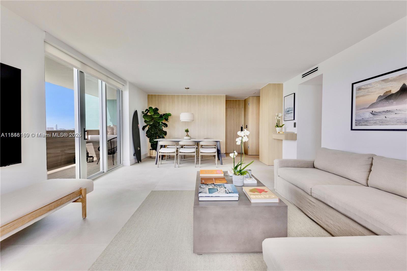 5 Island Ave 15D
