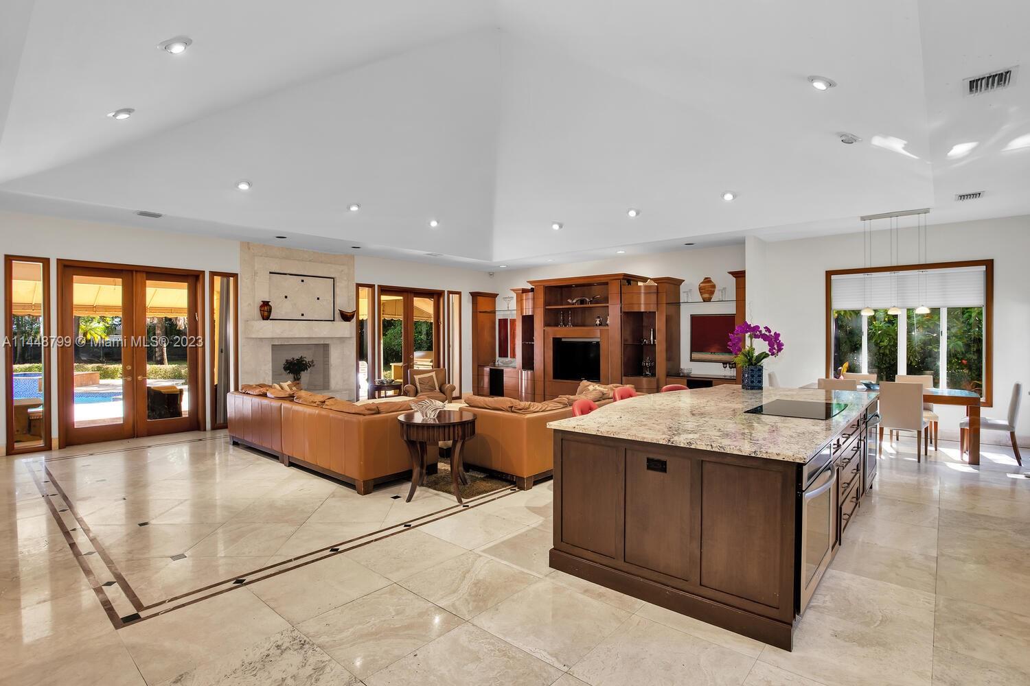 CANTERBURY ACRES - Residential