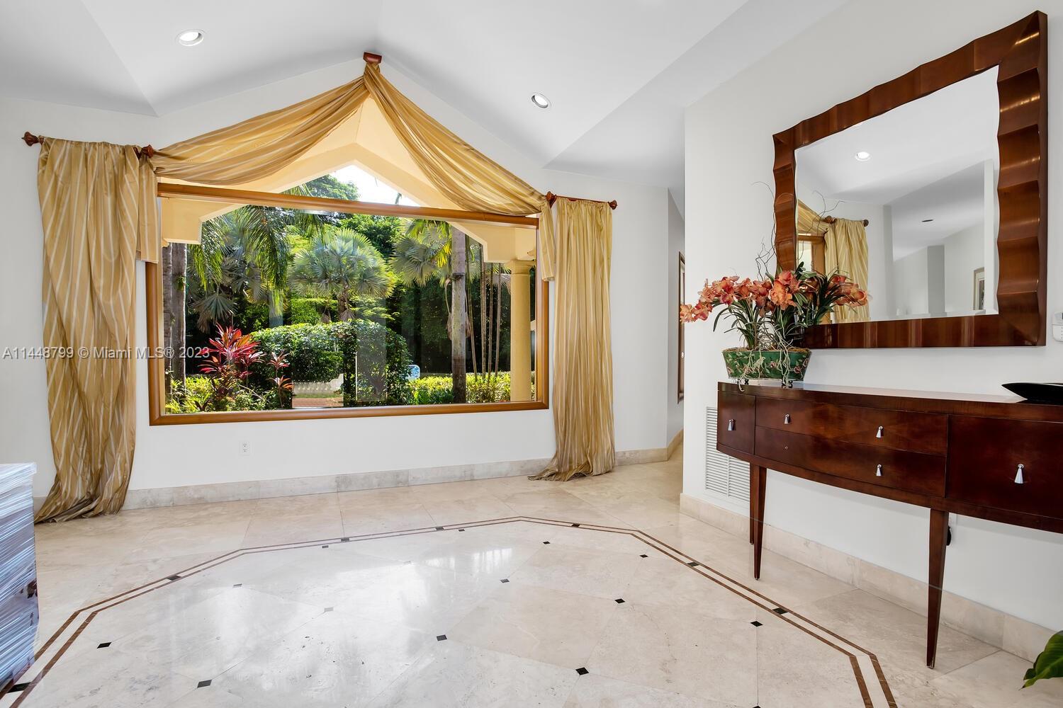 CANTERBURY ACRES - Residential