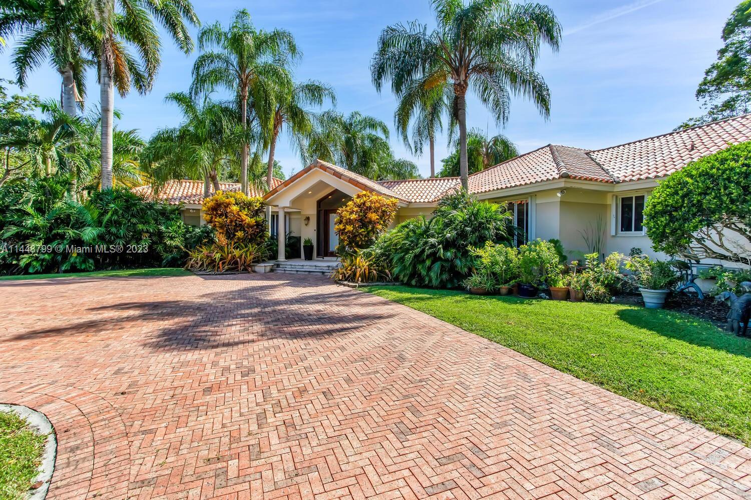 CANTERBURY ACRES - Residential