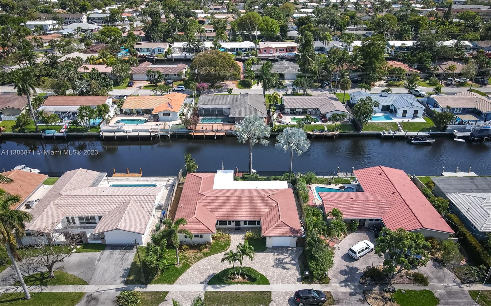 CORAL RIDGE ISLES - Residential Lease