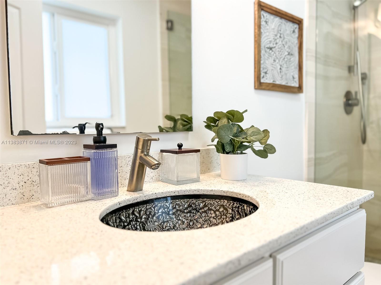 CORAL RIDGE ISLES - Residential Lease