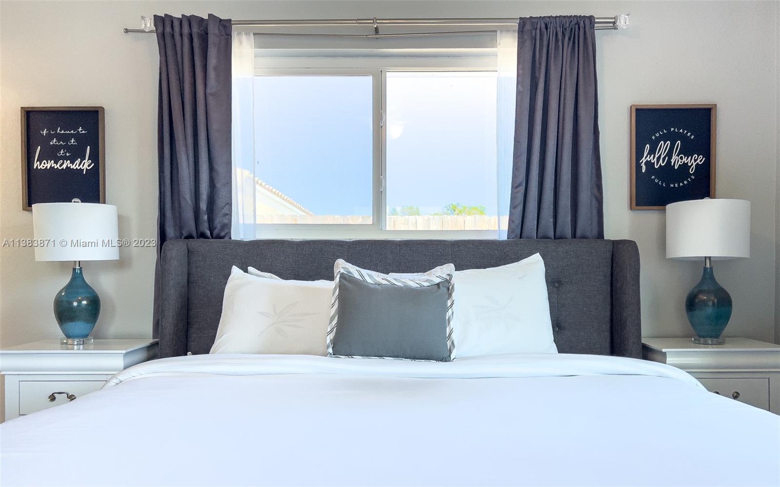 CORAL RIDGE ISLES - Residential Lease