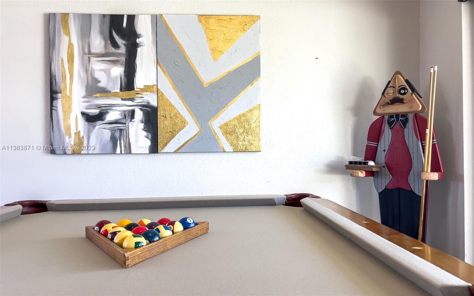 CORAL RIDGE ISLES - Residential Lease