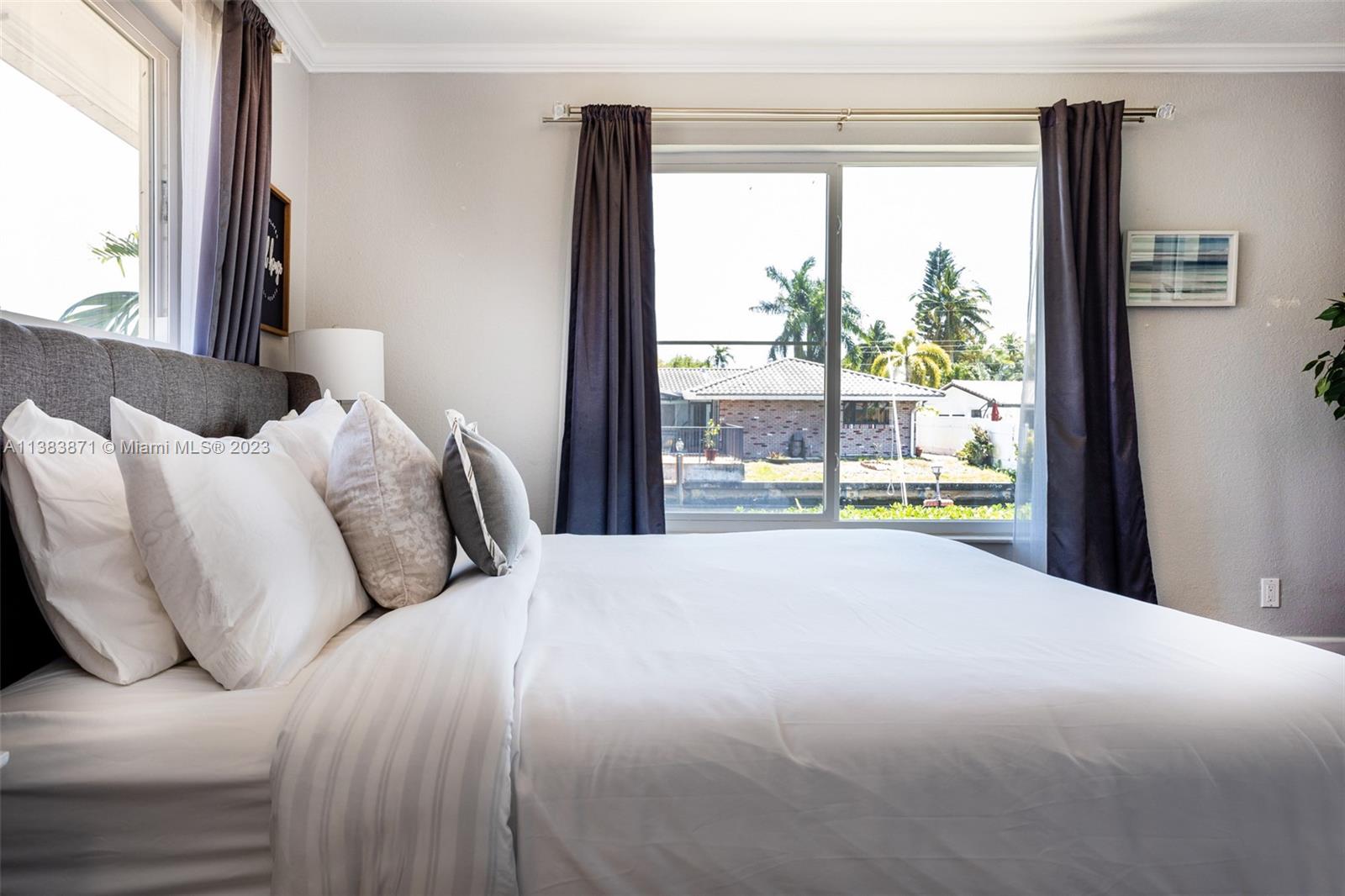 CORAL RIDGE ISLES - Residential Lease