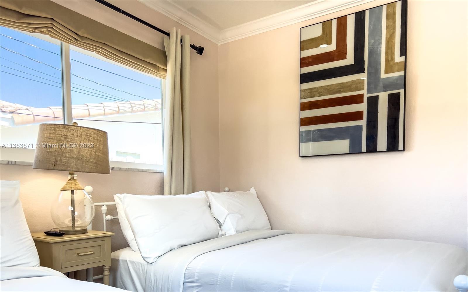 CORAL RIDGE ISLES - Residential Lease