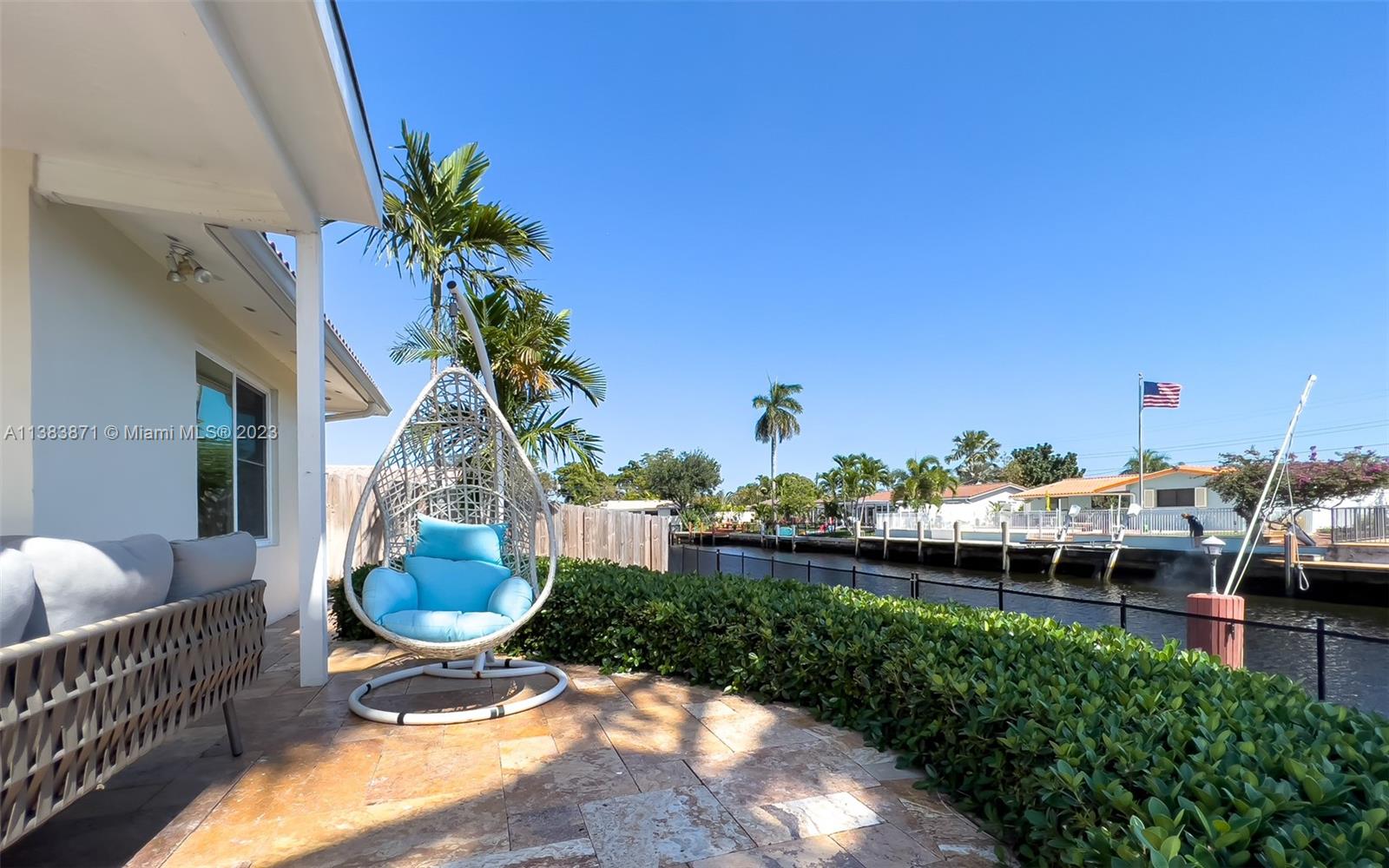 CORAL RIDGE ISLES - Residential Lease