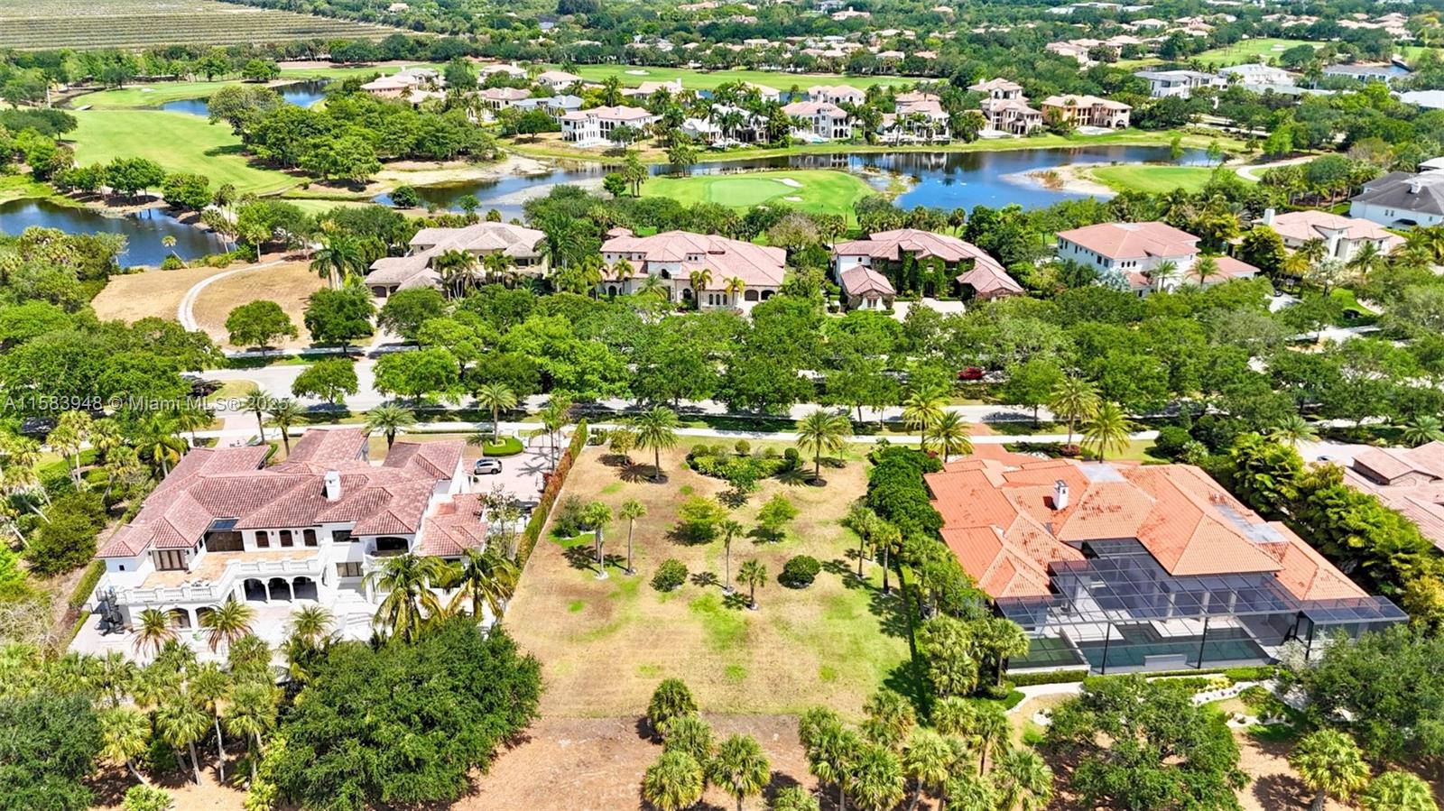 PARKLAND GOLF AND COUNTRY - Land