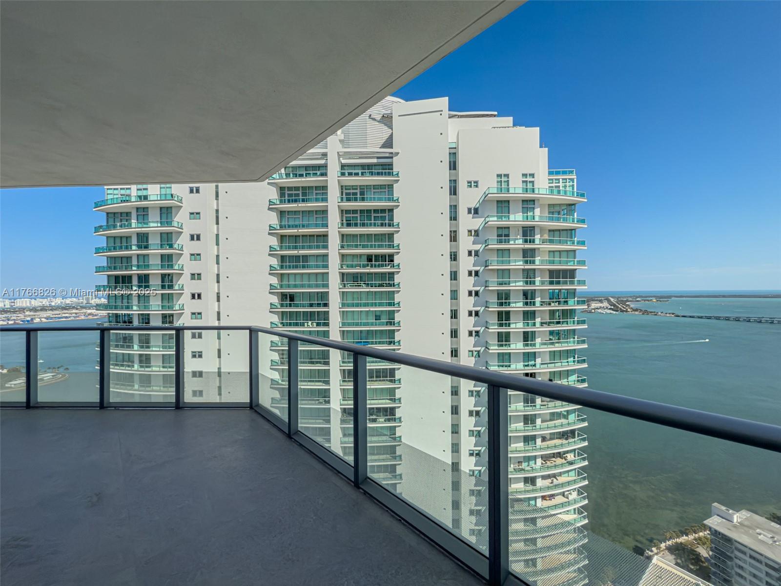 1300 Brickell Bay Dr 4204