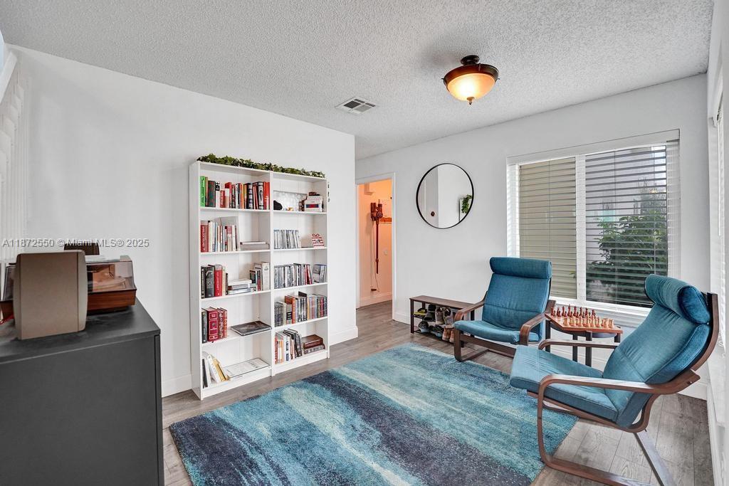 FOREST RIDGE CLUSTER HOME - Residential