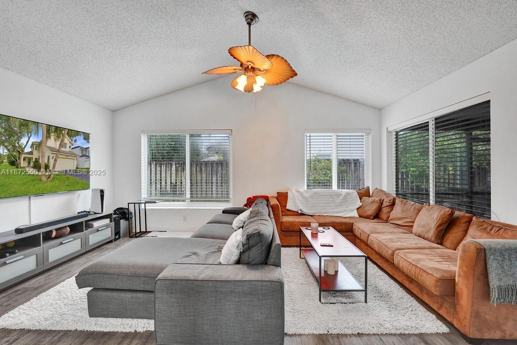 FOREST RIDGE CLUSTER HOME - Residential