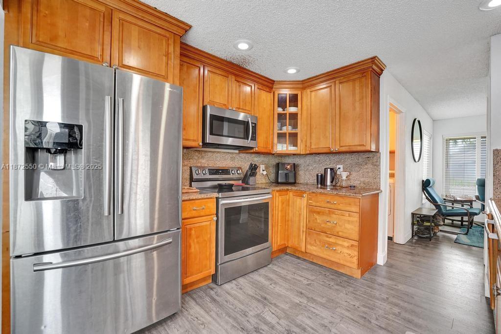 FOREST RIDGE CLUSTER HOME - Residential