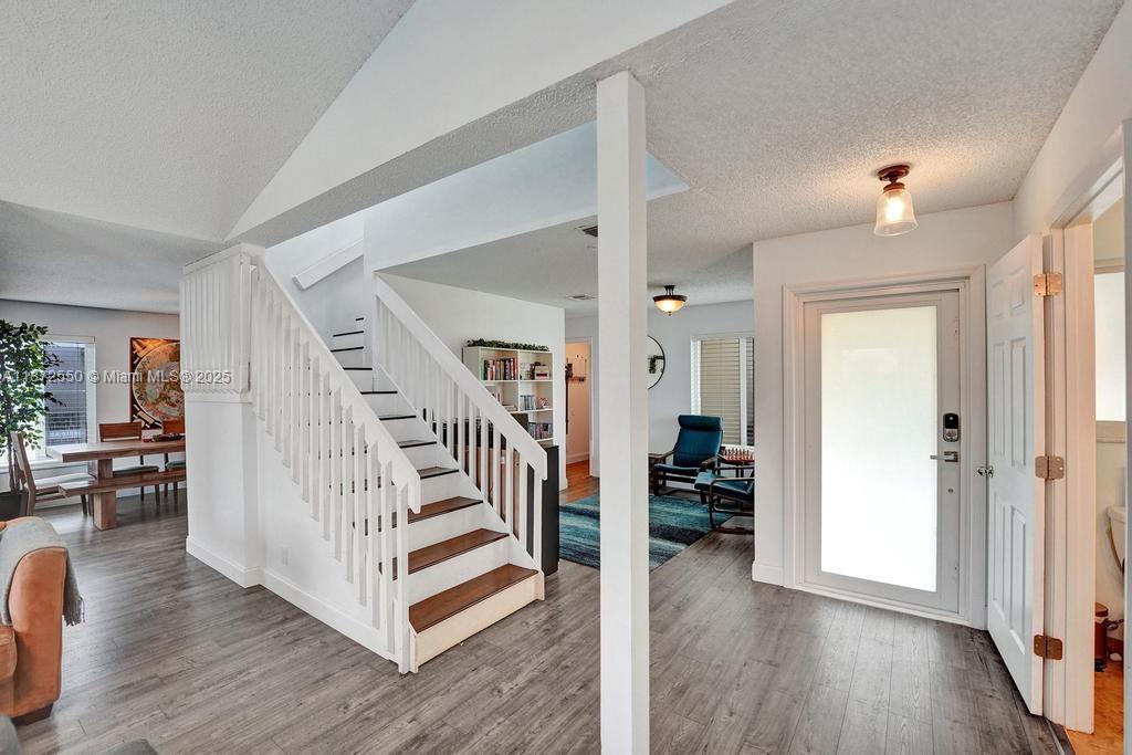 FOREST RIDGE CLUSTER HOME - Residential