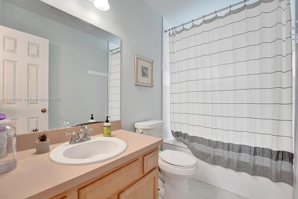 FOREST RIDGE CLUSTER HOME - Residential