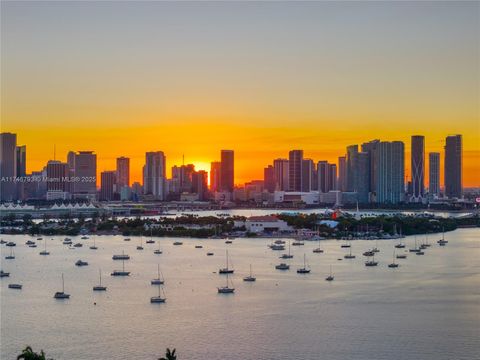 228 + 302 W Dilido Dr Miami Beach FL 33139