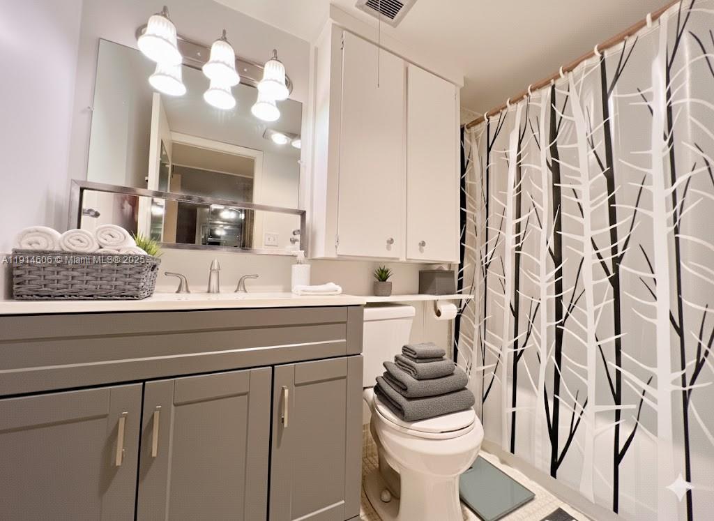 GOLFS EDGE CONDOS A THRU - Residential