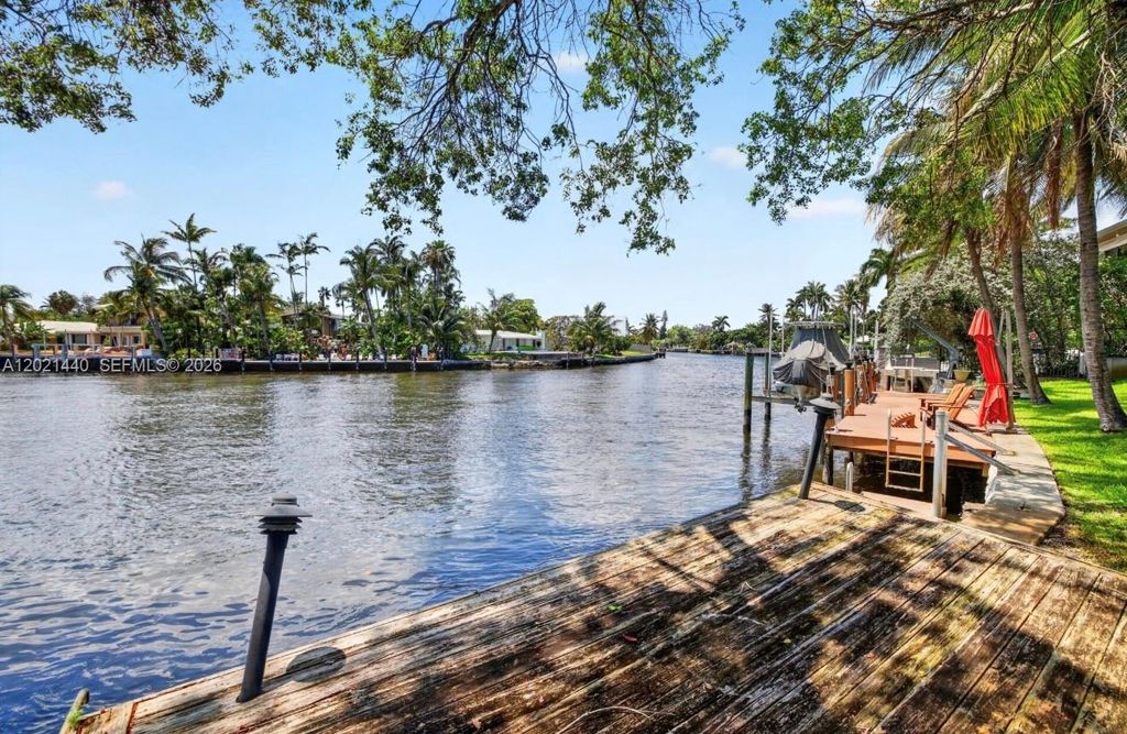 Photo of 2433 Middle River Dr, Fort Lauderdale, FL 33305 (MLS # A12021440)