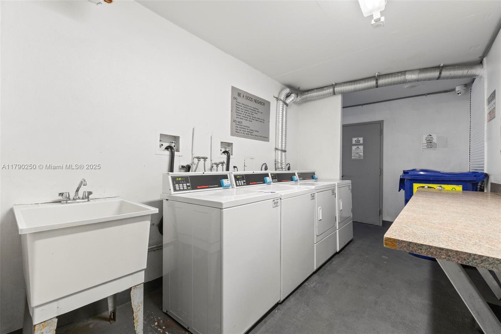 ENSENADA CONDO BLDG E-II - Residential