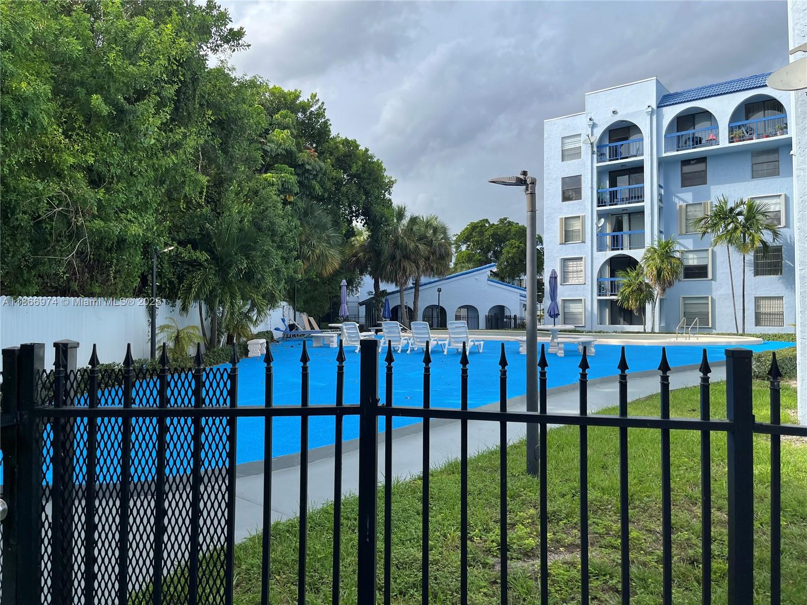 9440 Fontainebleau Blvd 101