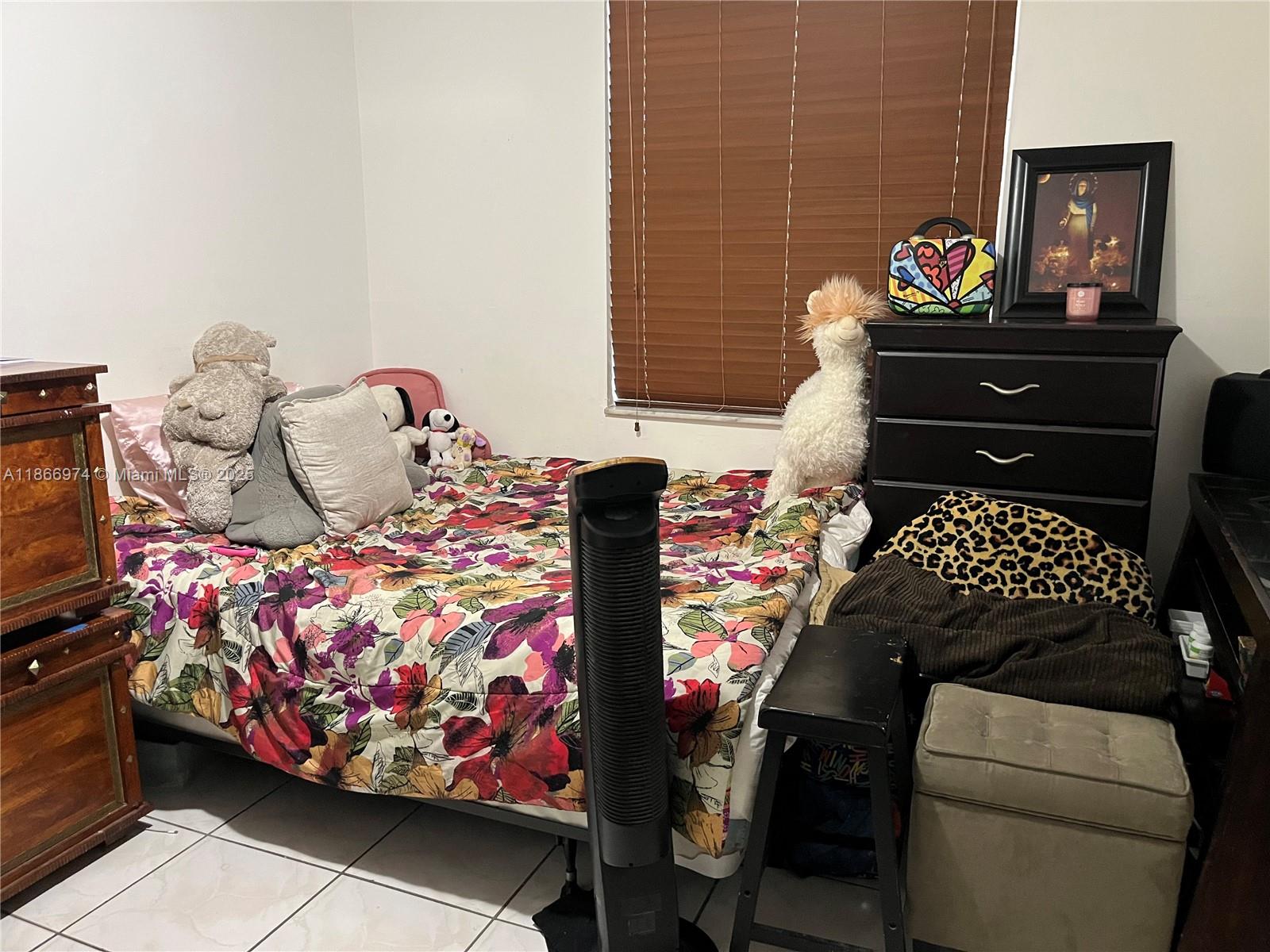 BLEAU GROTTO CONDO - Residential