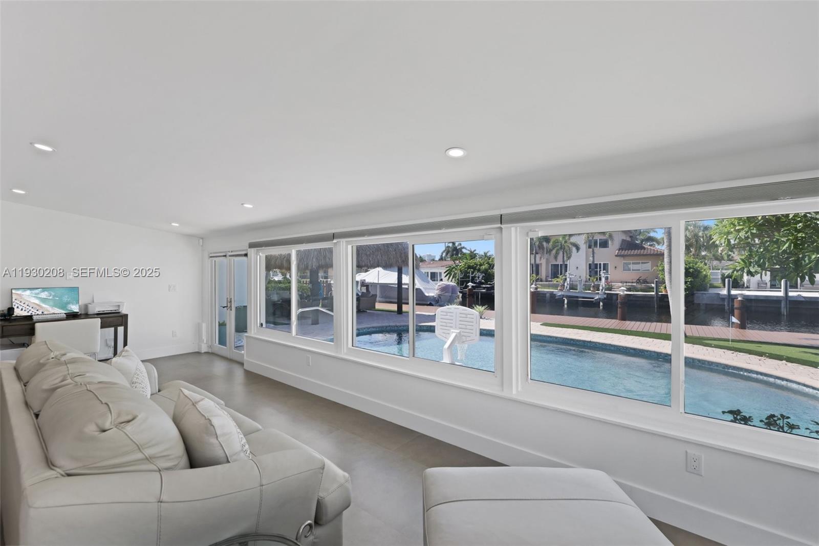 POMPANO ISLES SEC - Residential