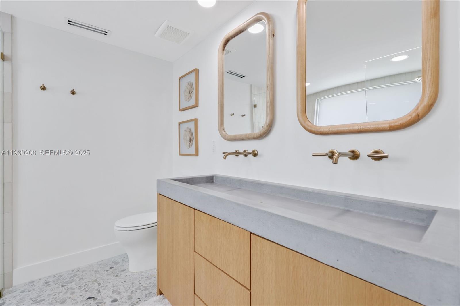 POMPANO ISLES SEC - Residential